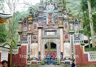 Yuetan Temple in Flying Clouds Cliff